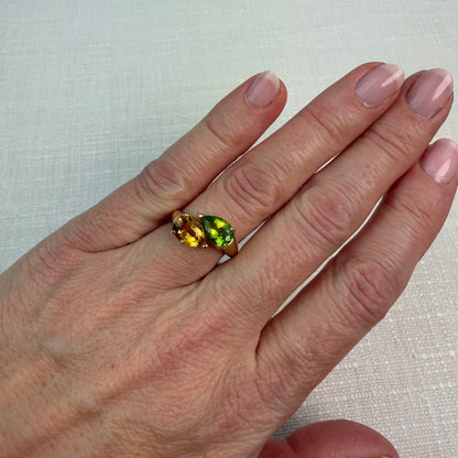 14K Solid Yellow Gold Toi Et Moi Pear Shaped Citrine and Peridot Ring, Size 6