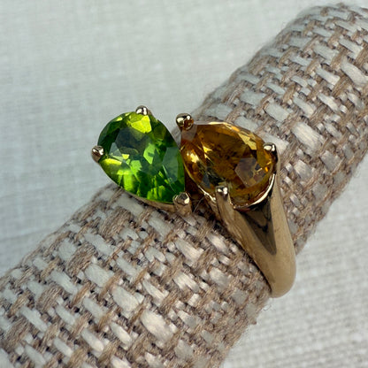 14K Solid Yellow Gold Toi Et Moi Pear Shaped Citrine and Peridot Ring, Size 6
