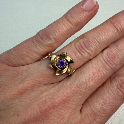 Vintage 10K Solid Yellow Gold Bezel Set Amethyst Mid-Century Ring, Size 5.75