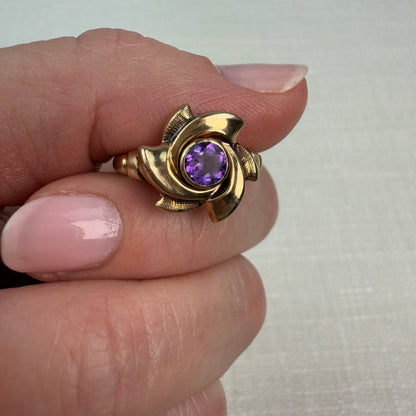 Vintage 10K Solid Yellow Gold Bezel Set Amethyst Mid-Century Ring, Size 5.75