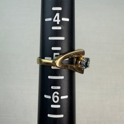 14K Solid Yellow Gold Modernist Open-frame Blue Topaz Ring Size 5