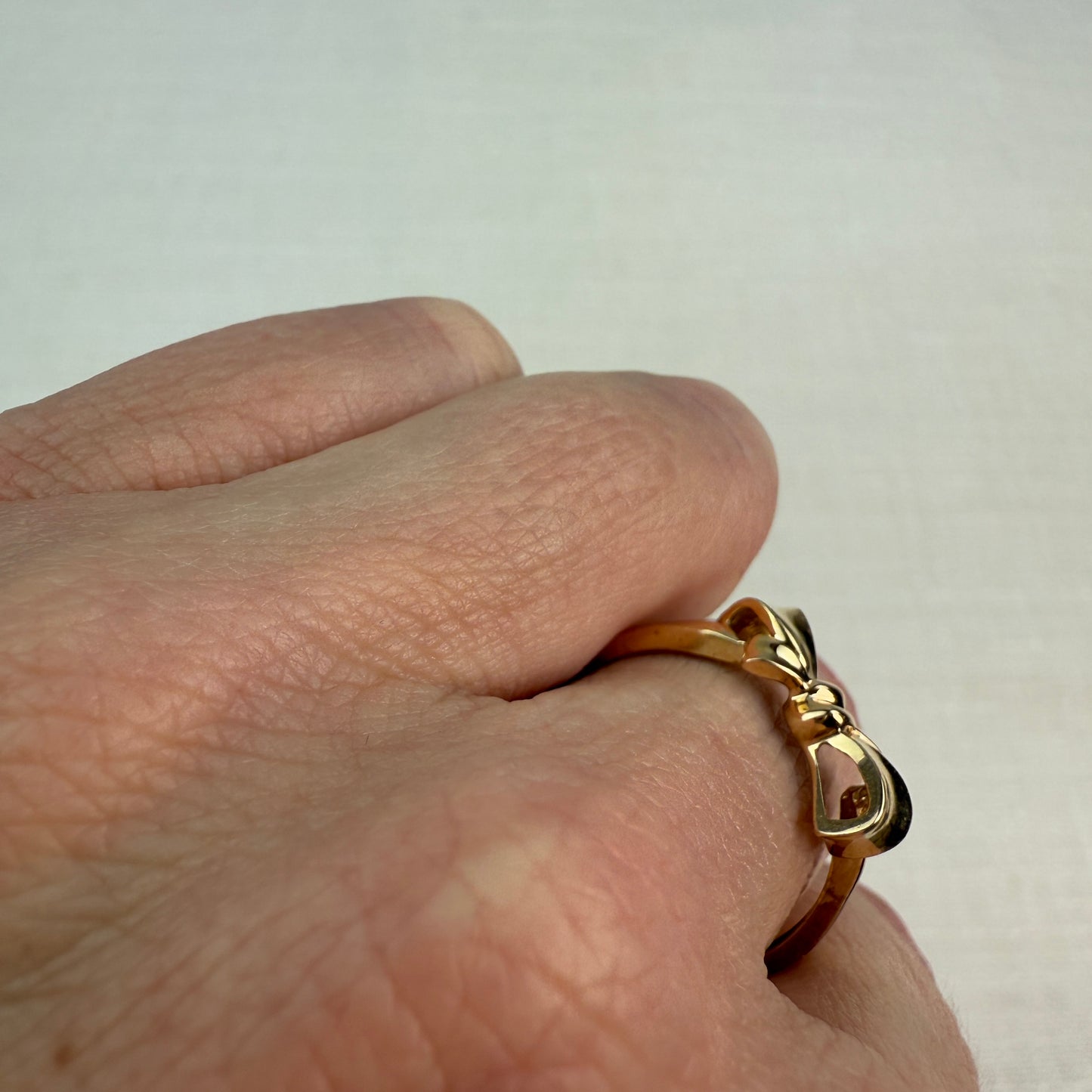 14K Solid Yellow Gold Sculpted Bow Ring Size 8.75