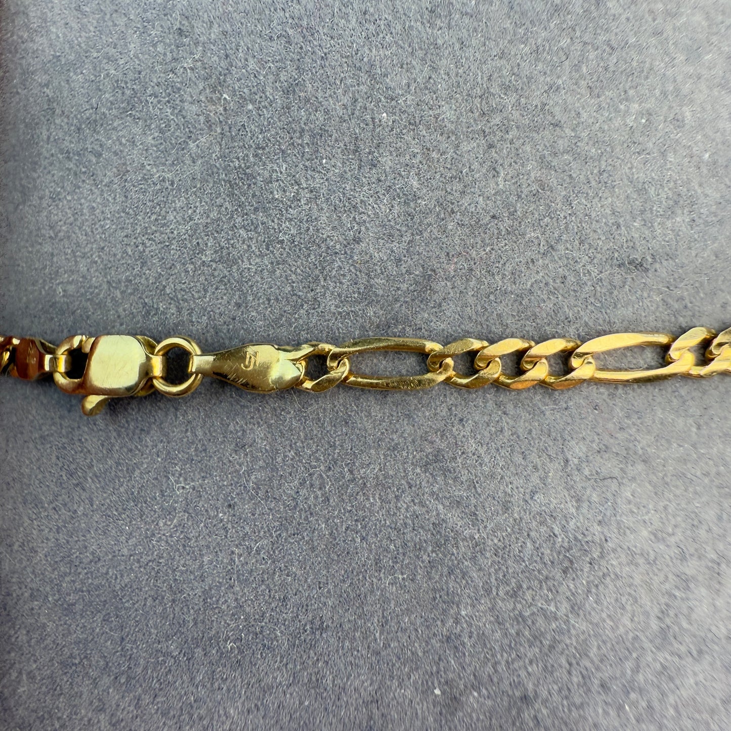 Close-up view of figaro link. 