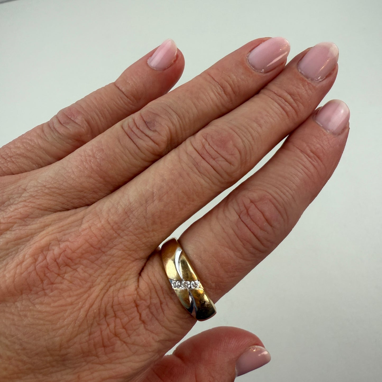 14K ArtCarved Solid Two-tone Yellow and White Gold Band with Diamonds, Size 8