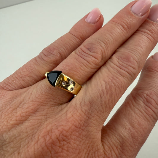 14K Solid Yellow Gold Striking Onyx and Diamond Ring, Size 7.5