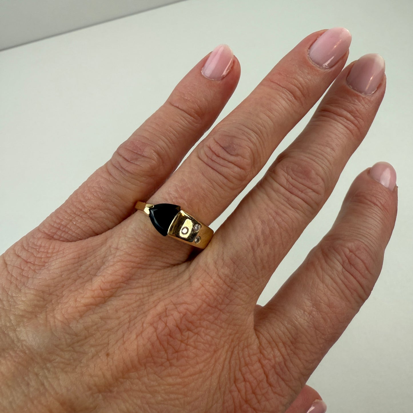 14K Solid Yellow Gold Striking Onyx and Diamond Ring, Size 7.5