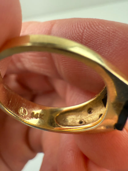 14K Solid Yellow Gold Striking Onyx and Diamond Ring, Size 7.5