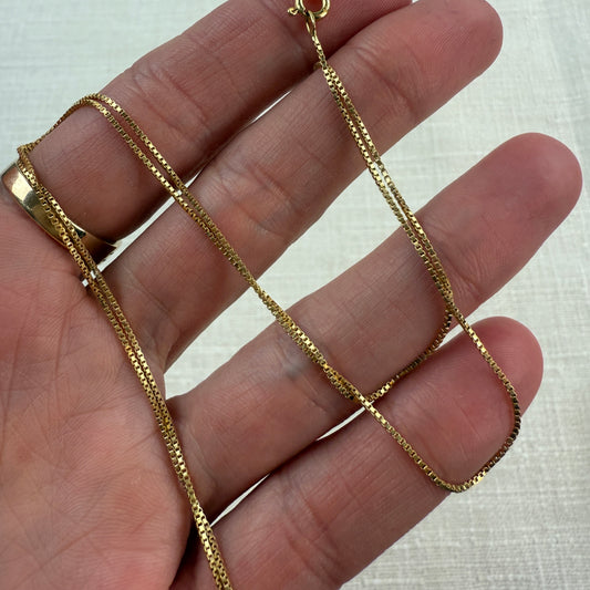 20" Classic Solid 18K Yellow Gold Box Chain 2.69 g