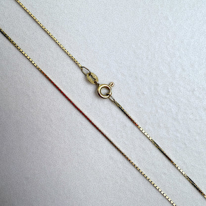 22" Italian Box Chain 14K Yellow Gold Chain .7mm 2.31g