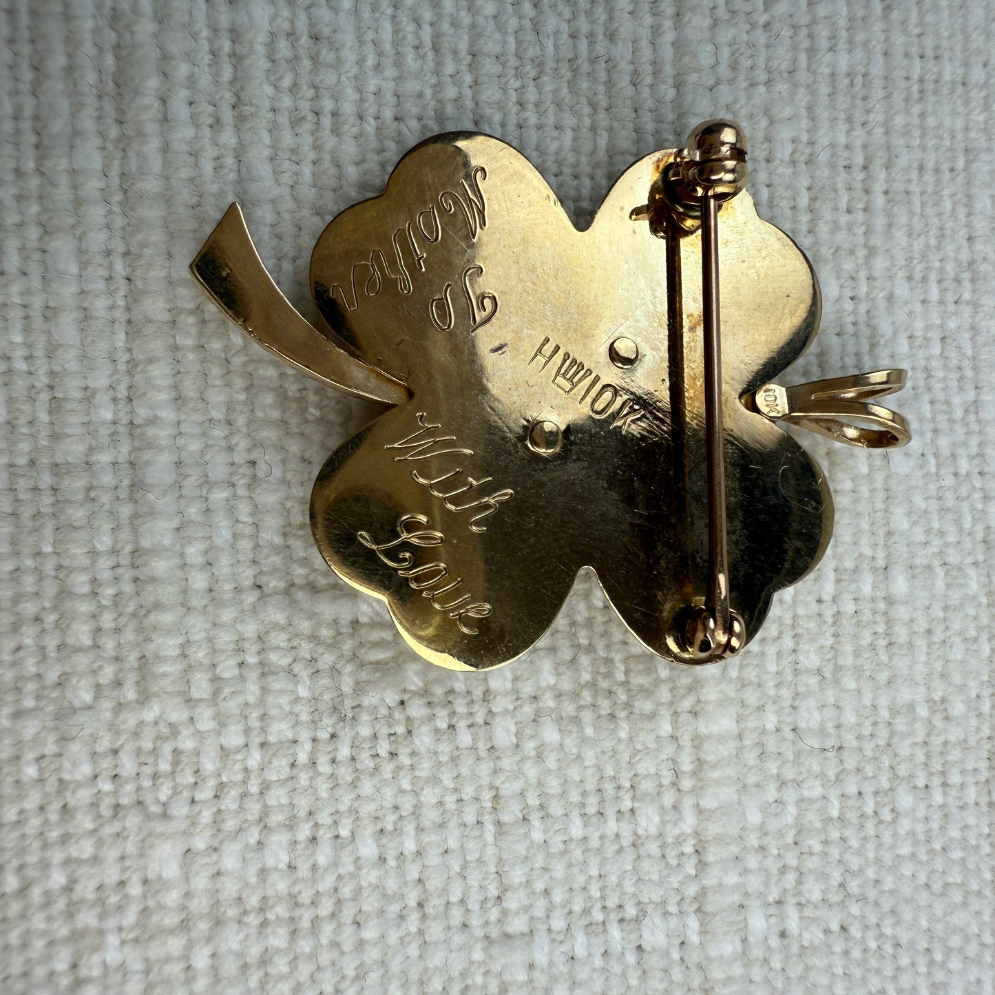 Vintage Solid 10K Vintage Engine-turned Four-leaf Clover Pendant with Diamond, 6.86 grams