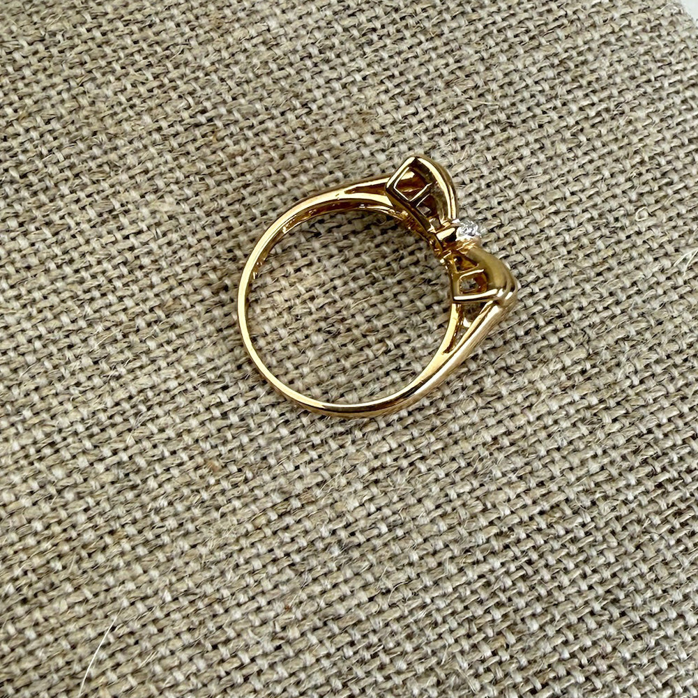 Vintage 10K Yellow Gold Bow and Diamond Ring Size 6