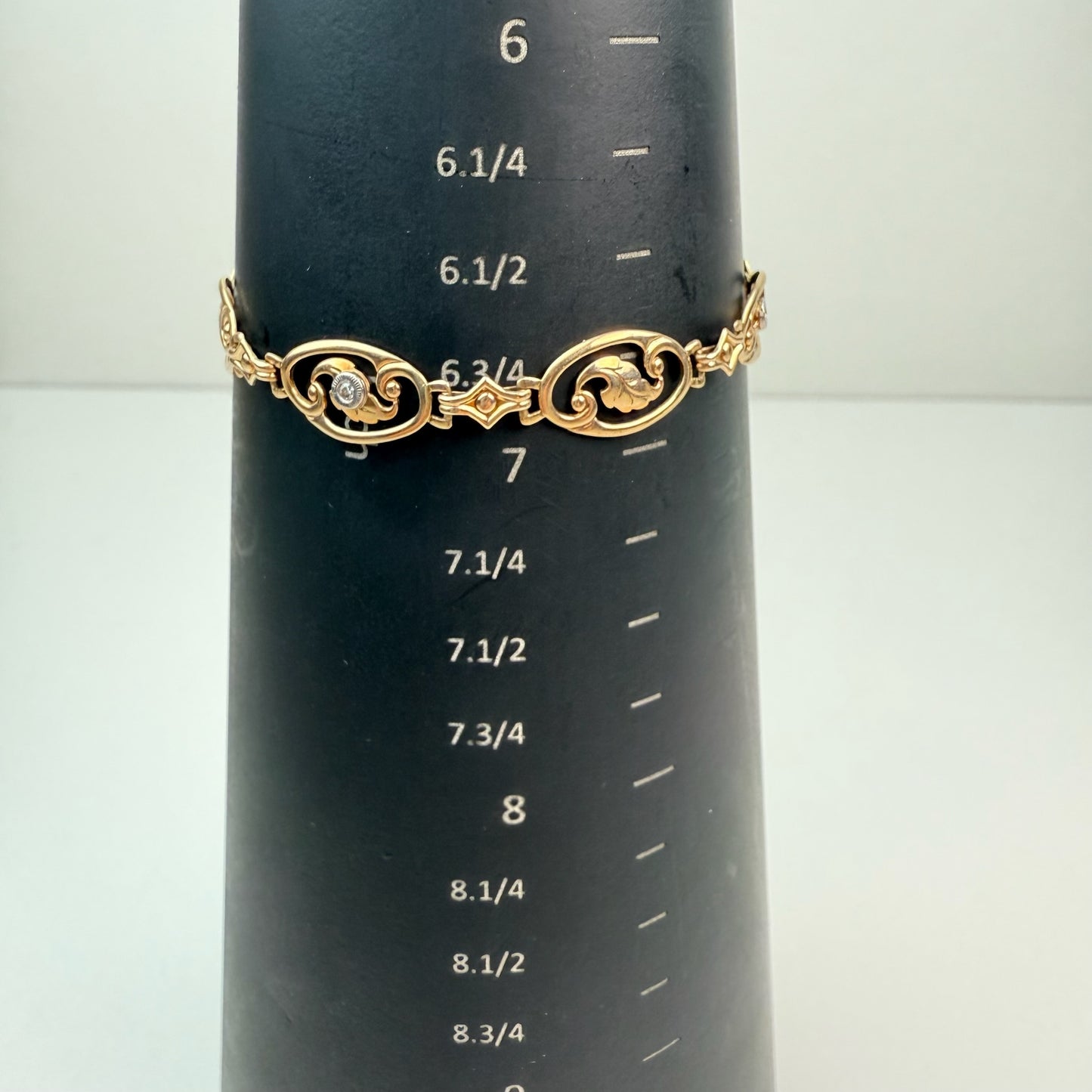 6.75" Vintage 1940's Open Work Oval Links with Diamonds 10K Yellow Gold Bracelet 8.88mm 5.26g