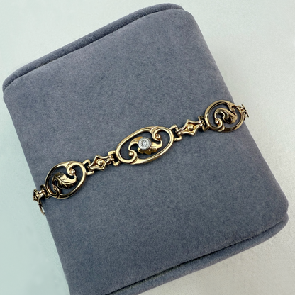 6.75" Vintage 1940's Open Work Oval Links with Diamonds 10K Yellow Gold Bracelet 8.88mm 5.26g