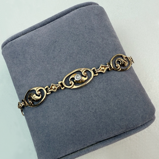 6.75" Vintage 1940's Open Work Oval Links with Diamonds 10K Yellow Gold Bracelet 8.88mm 5.26g