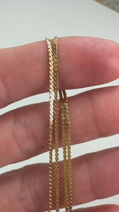18" Solid 14K Yellow Gold Italian Arezzo Serpentine Chain, 2.77 g