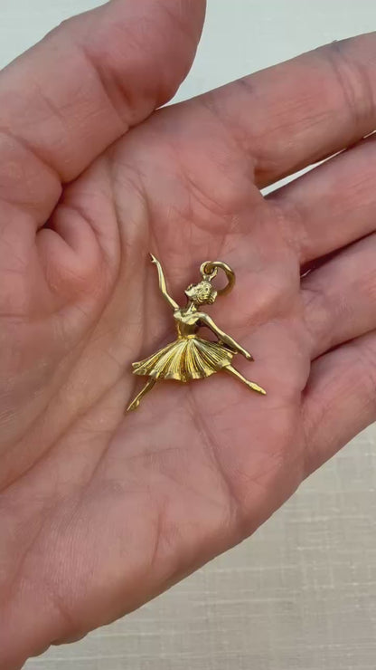 Vintage Solid 14K Yellow Gold Dancer Pendant, 2.12 g