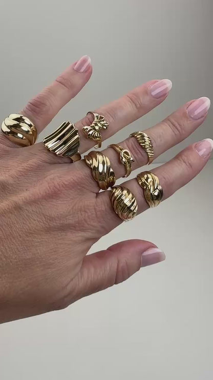 10K Solid Yellow Gold Shrimp Ring Size 7