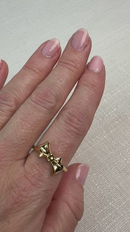 14K Solid Yellow Gold Sculpted Bow Ring Size 8.75