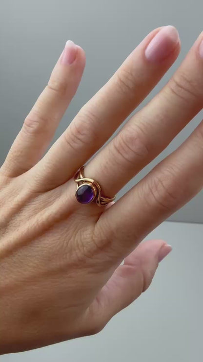 14K Cabochon Oval Amethyst Artisan Crafted Yellow Gold, Size 5.75