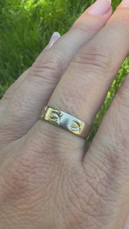 14K Solid White Gold Etched Band Ring, Size 7.25