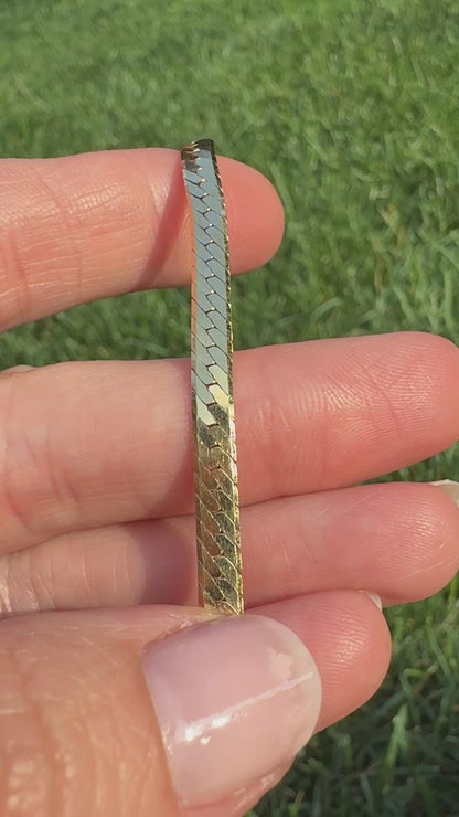 6.75" Solid 14K Gold Herringbone Link 3.9mm Bracelet - 6.07 g