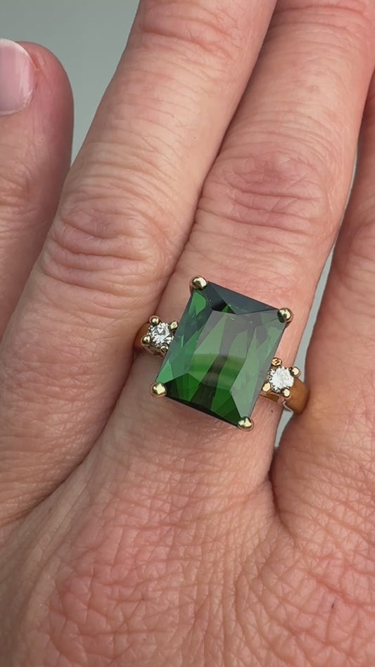 14K Natural Green Tourmaline (10.86 x 8.78) with diamonds Yellow Gold Statement Ring Size 8.25
