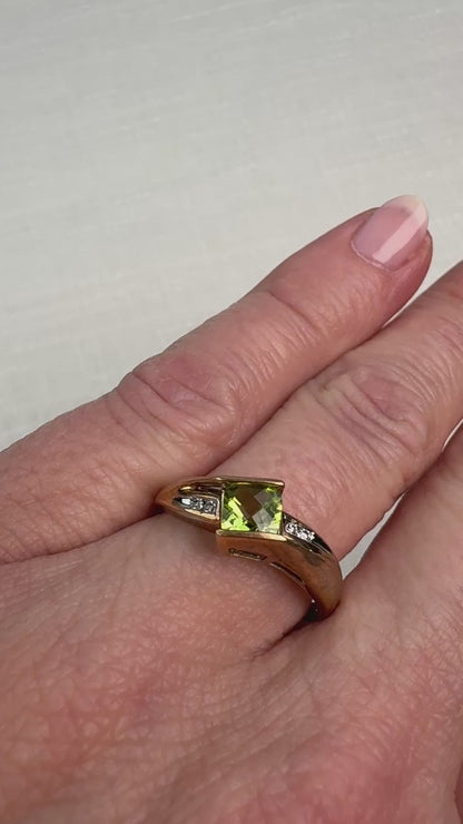 10K  Solid Yellow Gold Square Peridot and Diamond Ring, Size 7