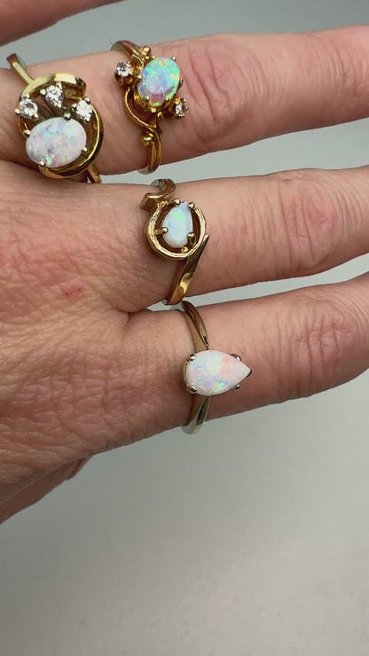 Vintage 10K Gold Opal Mid-Century Ring, Size 6.25