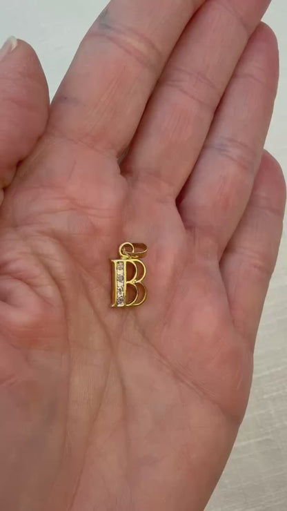 Vintage Solid 14K Yellow Gold Diamond “B” Serif Block Pendant, Yellow Gold, 1 g