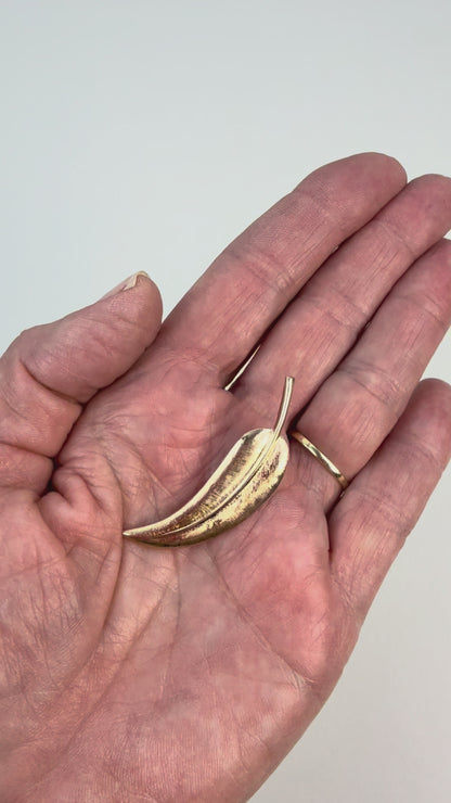 Vintage Leaf Pendant and Brooch 14K Yellow Solid Gold