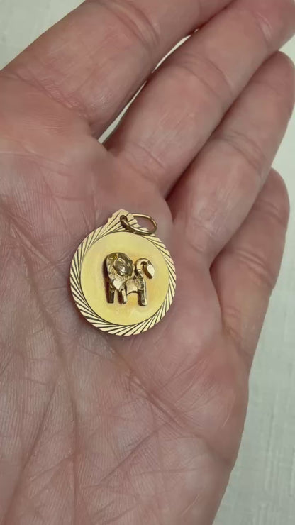 Vintage Solid 14K Yellow Gold Dimensional Leo Pendant, 2.08 grams