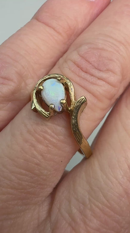 Vintage 10K Gold Opal Mid-Century Ring, Size 6.25