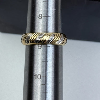 14K Diamond Cut Two Tone Gold Band 5.95mm, Size 8.75
